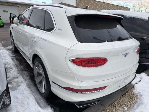2021 Bentley Bentayga Hybrid Base