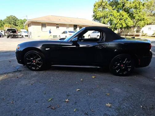 2018 FIAT 124 Spider Abarth