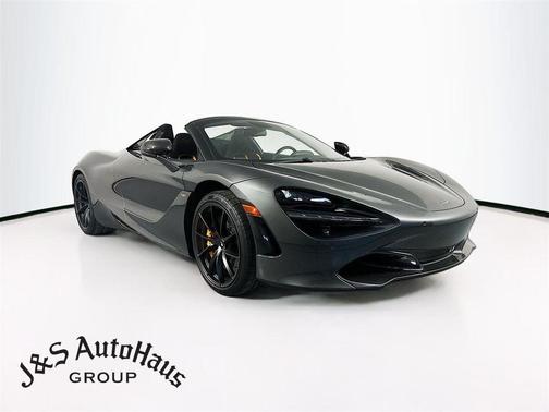 2022 McLaren 720S Performance