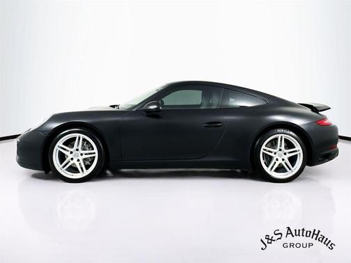 2018 Porsche 911 Carrera