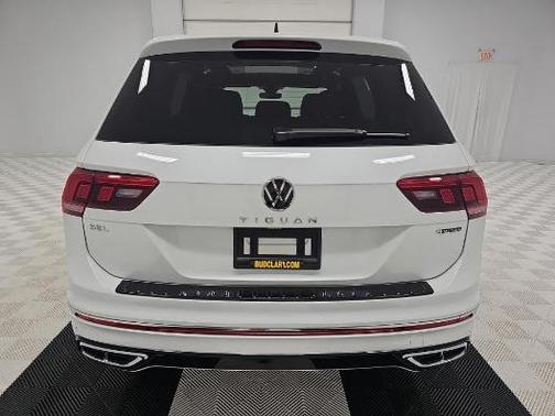 2024 Volkswagen Tiguan 2.0T SEL R-Line