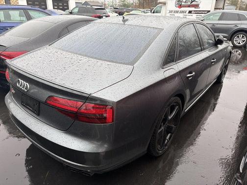 2016 Audi S8 4.0T Plus
