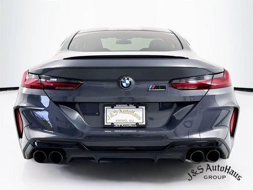 2022 BMW M8 Competition
