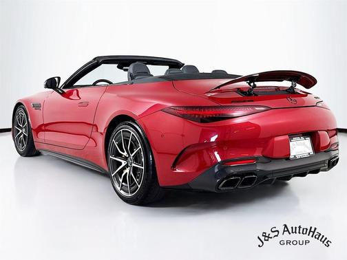 2022 Mercedes-Benz AMG SL 63 Base