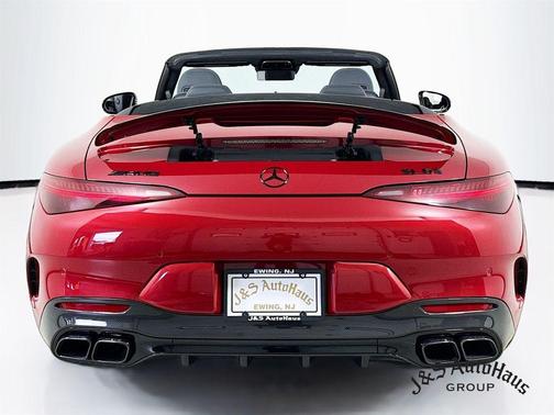 2022 Mercedes-Benz AMG SL 63 Base