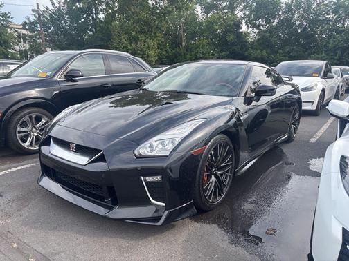 2021 Nissan GT-R Premium