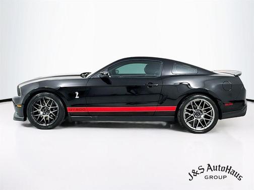 2012 Ford Shelby GT500 Base