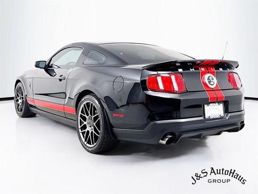 2012 Ford Shelby GT500 Base