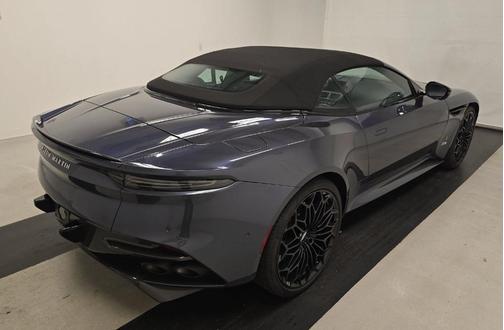 2021 Aston Martin DBS Superleggera Volante
