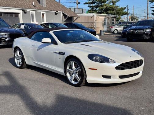 2010 Aston Martin DB9 Volante