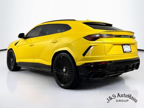 Yellow 2021 Lamborghini Urus Base
