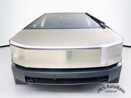 2024 Tesla Cybertruck Base