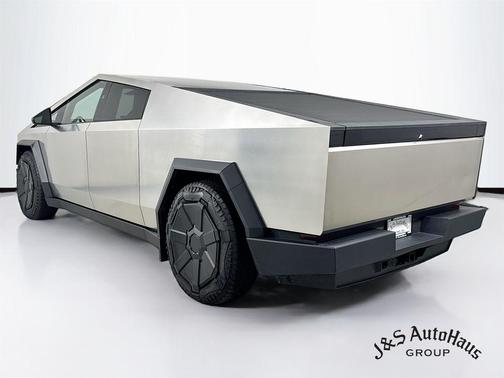 2024 Tesla Cybertruck Base