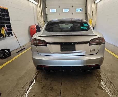 2024 Tesla Model S Plaid