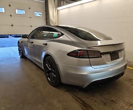 2024 Tesla Model S Plaid