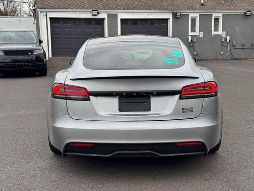 2024 Tesla Model S Plaid
