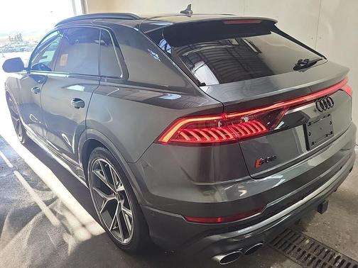 2022 Audi SQ8 4.0T Premium Plus