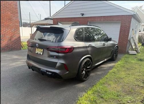 Donington Gray Metallic 2023 BMW X5 M Base