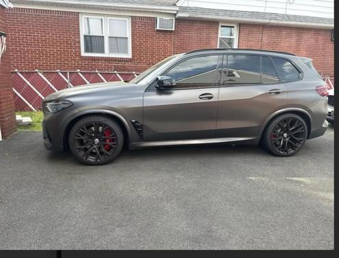 Donington Gray Metallic 2023 BMW X5 M Base
