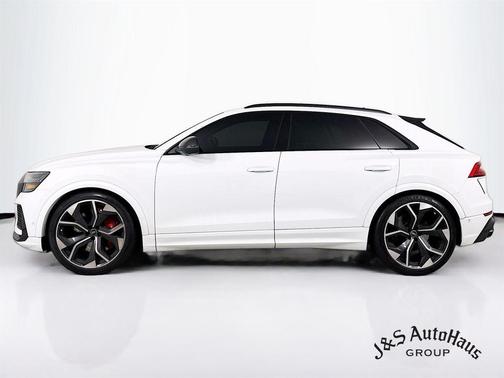 2023 Audi RS Q8 4.0T quattro
