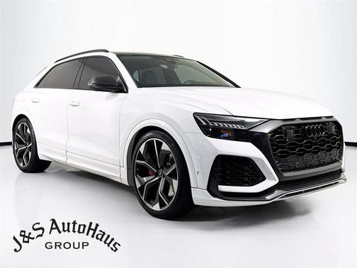 2023 Audi RS Q8 4.0T quattro
