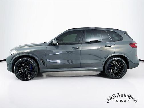 2022 BMW X5 M50i