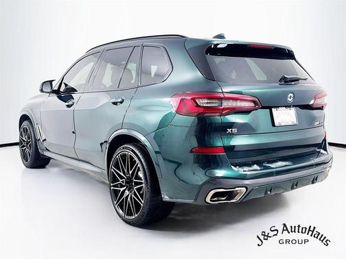 2023 BMW X5 M50i
