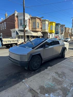 2025 Tesla Cybertruck Base
