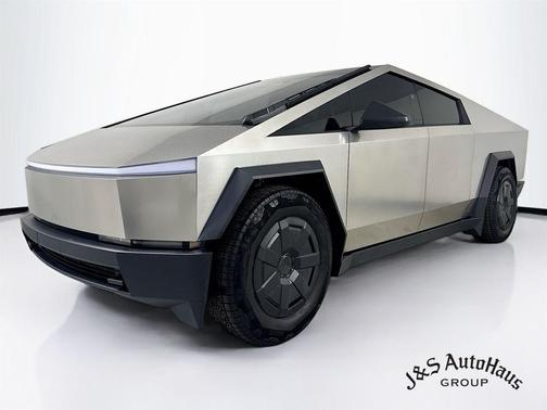 2025 Tesla Cybertruck Base