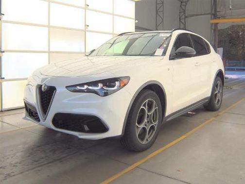 2024 Alfa Romeo Stelvio Ti