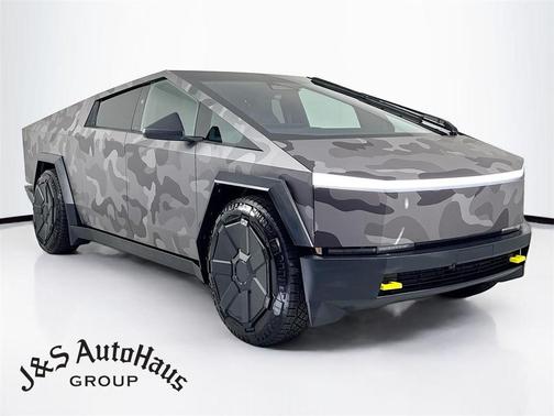 2024 Tesla Cybertruck Cyberbeast