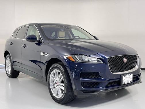 Photo 2 of 54 of 2020 Jaguar F-PACE 25t Prestige