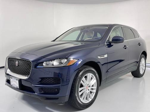 Photo 5 of 54 of 2020 Jaguar F-PACE 25t Prestige