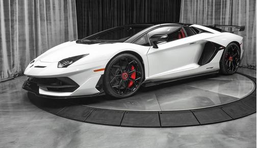 2021 Lamborghini Aventador SVJ Base