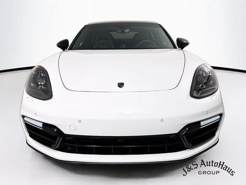2019 Porsche Panamera Turbo