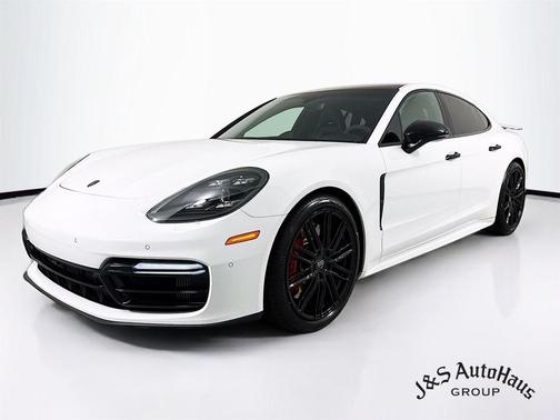 2019 Porsche Panamera Turbo
