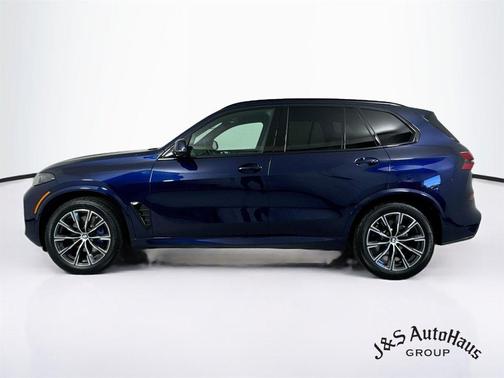 Tanzanite Blue II Metallic 2025 BMW X5 xDrive40i