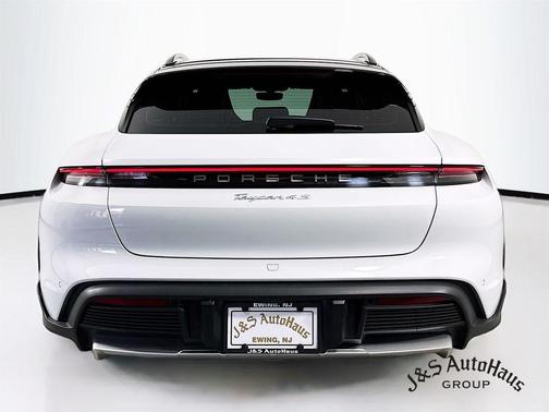 2023 Porsche Taycan Cross Turismo 4S