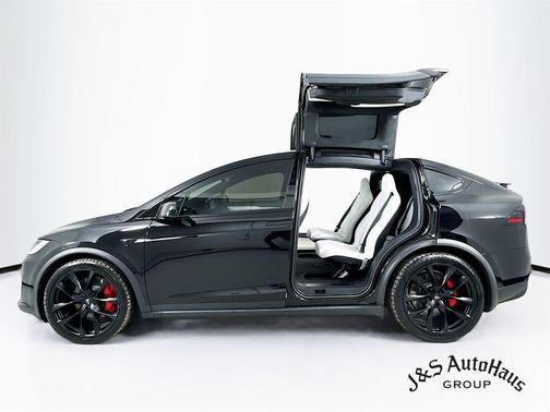 2026 Tesla Model X Plaid