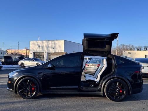 2026 Tesla Model X Plaid