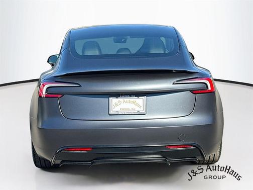 2025 Tesla Model 3 Long Range