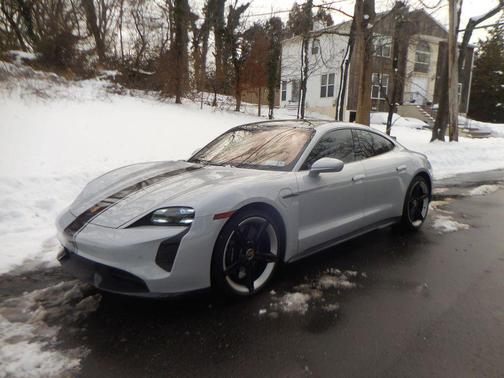 2021 Porsche Taycan Turbo S