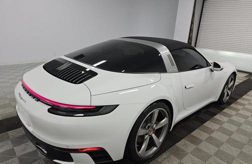 2024 Porsche 911 Targa 4S