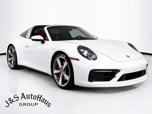 2024 Porsche 911 Targa 4S