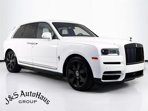 White 2020 Rolls-Royce Cullinan