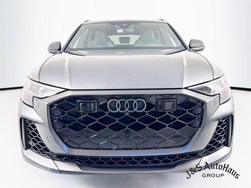 2025 Audi RS Q8 4.0T quattro