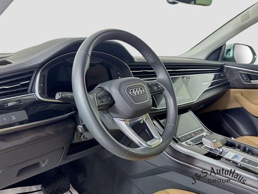 2023 Audi Q8 55 Premium Plus