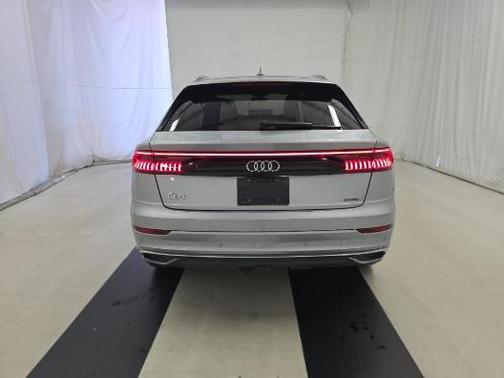 2023 Audi Q8 55 Premium Plus