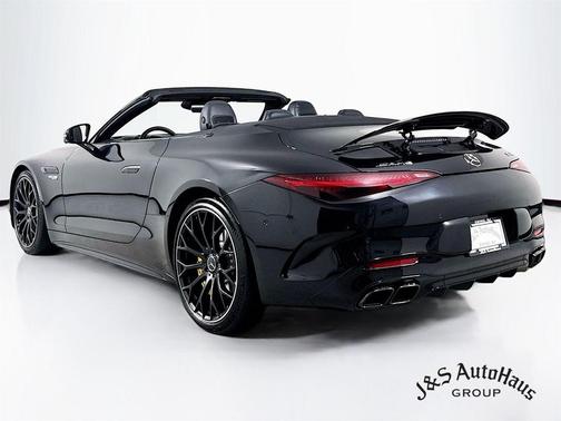 2022 Mercedes-Benz AMG SL 55 Base