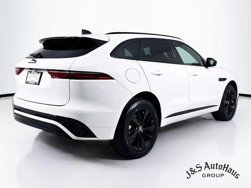 2024 Jaguar F-PACE P250 R-Dynamic S